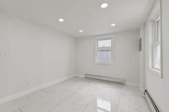 61 Minnesota Ave in Long Beach, NY - Building Photo - Building Photo