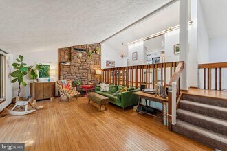 1684 Chain Bridge Rd in McLean, VA - Building Photo - Building Photo