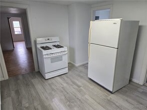 288 Parker St in Cheektowaga, NY - Building Photo - Building Photo