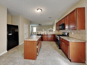 7105 Flagstone Pl in Union City, GA - Building Photo - Building Photo