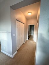 1006 SW 147th Ave-Unit -10601 in Pembroke Pines, FL - Foto de edificio - Building Photo