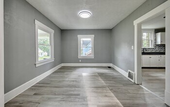 1508 18th St NE in Canton, OH - Building Photo - Building Photo