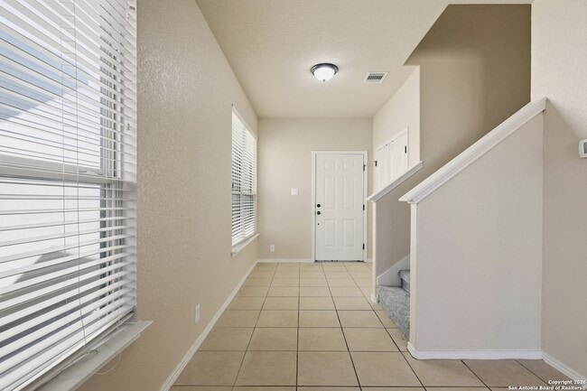 5415 Bright Run in San Antonio, TX - Building Photo - Building Photo