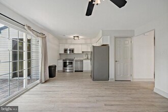 172 Kenton Dr in Langhorne, PA - Building Photo - Building Photo
