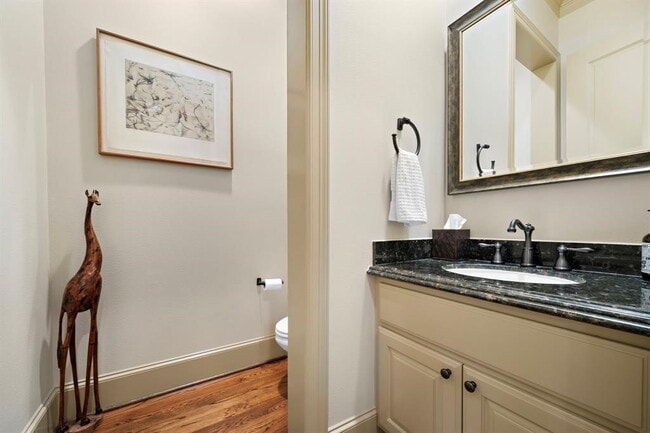 property at 1308 Lake Pointe Pkwy