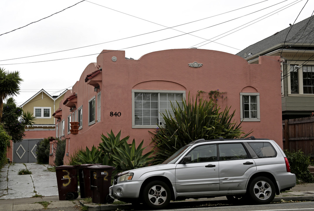 840 55th St in Emeryville, CA - Building Photo