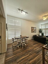 5855 N Kolb Rd in Tucson, AZ - Building Photo - Building Photo