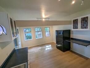1224 N Newton Ave in Minneapolis, MN - Building Photo - Building Photo