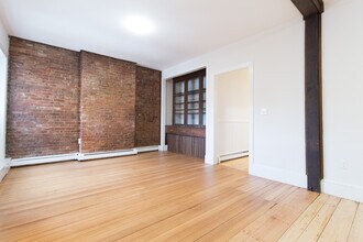 41 Harvard St in Brookline, MA - Foto de edificio - Building Photo