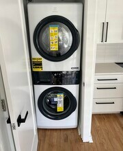 401 NE 2nd Ave in Delray Beach, FL - Building Photo - Building Photo