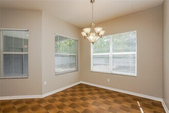 10724 Carloway Hills Dr in Wimauma, FL - Building Photo - Building Photo