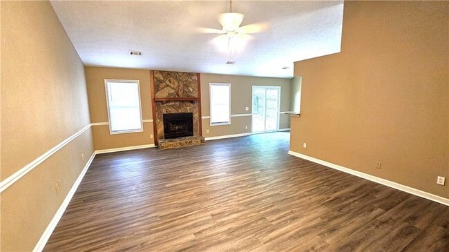 105 Brooks Bridge Ct in Alpharetta, GA - Building Photo - Building Photo