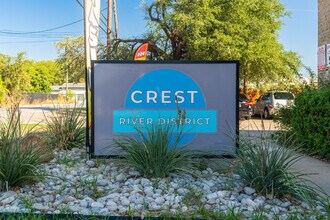 Crest River District in Fort Worth, TX - Foto de edificio - Building Photo