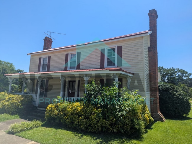 property at 5001 Marriott St