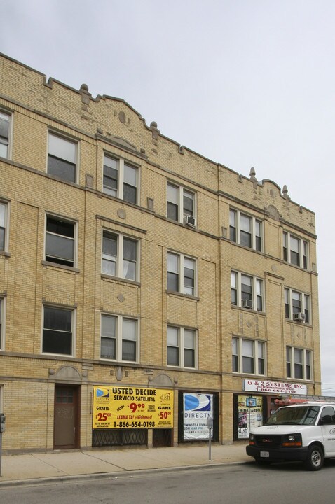 4000-4010 W Division St in Chicago, IL - Building Photo