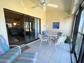 12191 Kelly Sands Way in Ft. Myers, FL - Building Photo - Building Photo