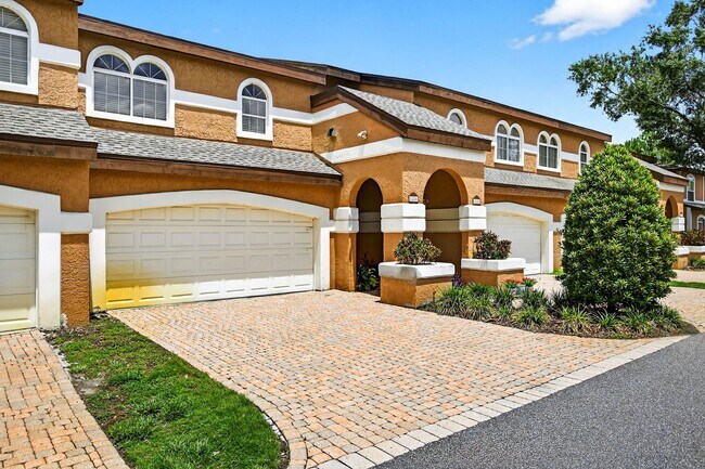 14856 Par Club Cir in Tampa, FL - Building Photo - Building Photo