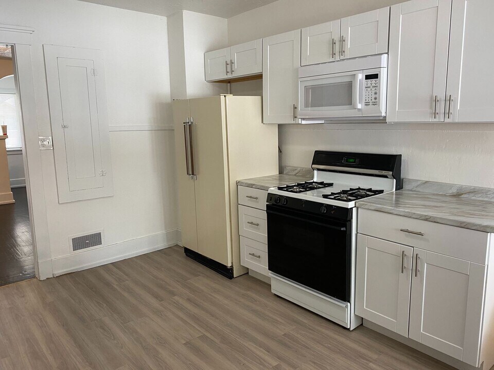 3222-3224 S Adams Ave in Ogden, UT - Building Photo