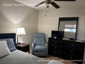 12724 95th St N in Largo, FL - Building Photo - Building Photo