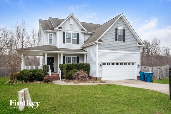 720 Nellie Gray Pl in Whitsett, NC - Building Photo - Building Photo