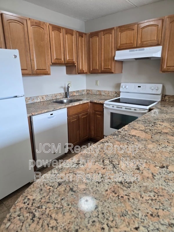 property at 80 Sagamore St