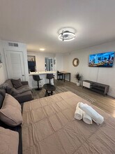 3006 Stoneway Dr, Unit SI ID1497889P in Austin, TX - Building Photo - Building Photo