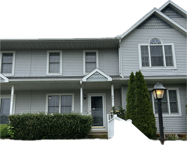 property at 861 Greenbriar Ln