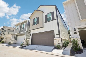 17127 White Acer Way in Houston, TX - Foto de edificio - Building Photo