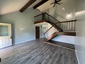 4208 Spring Valley Rd in Evansville, IN - Building Photo - Building Photo