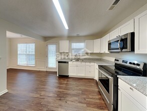 8223 Fox Swamp Rd in Charlotte, NC - Building Photo - Building Photo