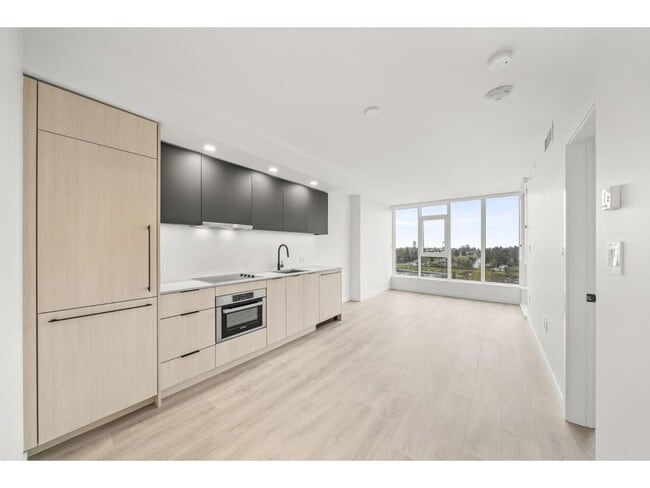 property at 13738 Central Ave