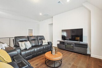 2346 Perdue Ave in Irving, TX - Building Photo - Building Photo