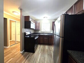 30240 Southfield Rd in Southfield, MI - Building Photo - Building Photo