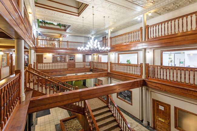 Block 6 Apartments in Fargo, ND - Foto de edificio - Interior Photo