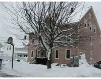 166 Newland Ave in Woonsocket, RI - Foto de edificio - Building Photo