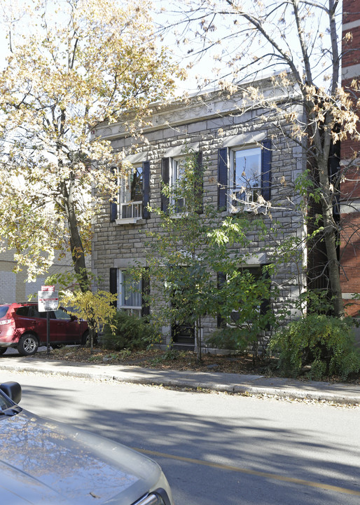 1030 Fairmount O in Montréal, QC - Building Photo