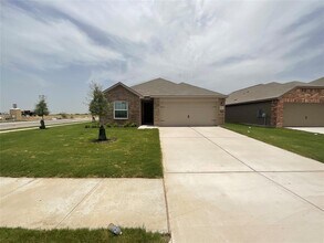 17800 Speculator Ln in Elgin, TX - Building Photo - Building Photo