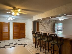 102 Oaklawn Cir in Energy, IL - Building Photo - Building Photo