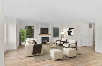 13815 Macadam Rd S in Tukwila, WA - Building Photo - Building Photo