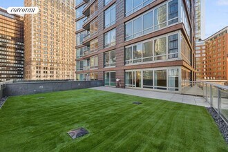 30 Little W St in New York, NY - Building Photo - Building Photo
