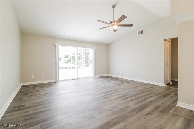 3703 14th St W in Lehigh Acres, FL - Building Photo - Building Photo