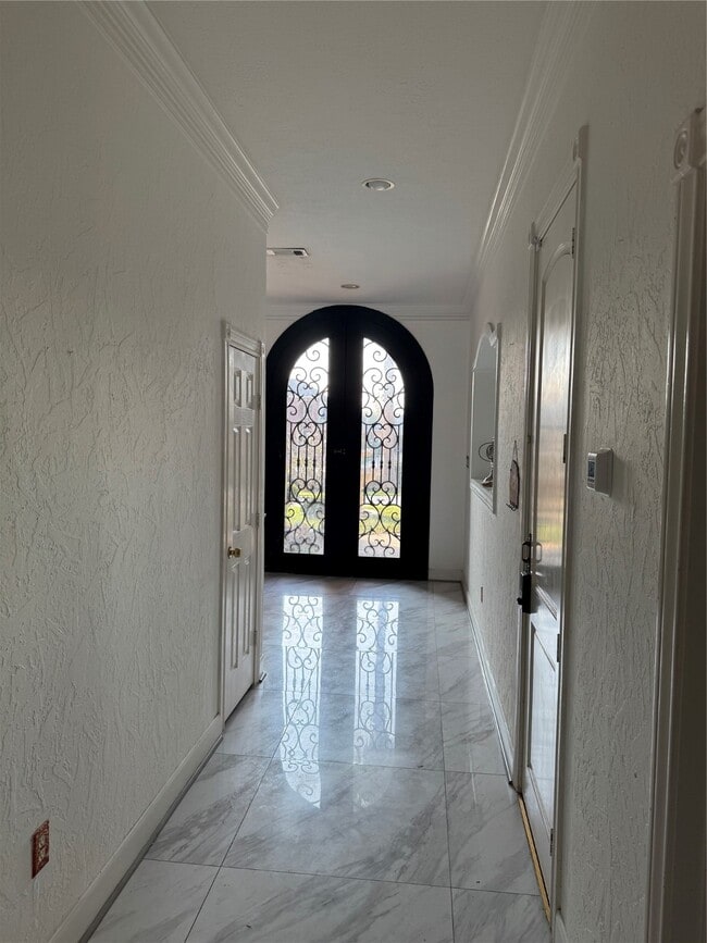 property at 6015 Ladonia St