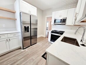 6 Radcliffe Rd, Unit 3 in Boston, MA - Building Photo - Building Photo