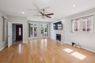 1724 N Keeler Ave in Chicago, IL - Building Photo - Building Photo