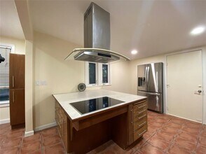 1216 Piedmont Ave in Austin, TX - Building Photo - Building Photo