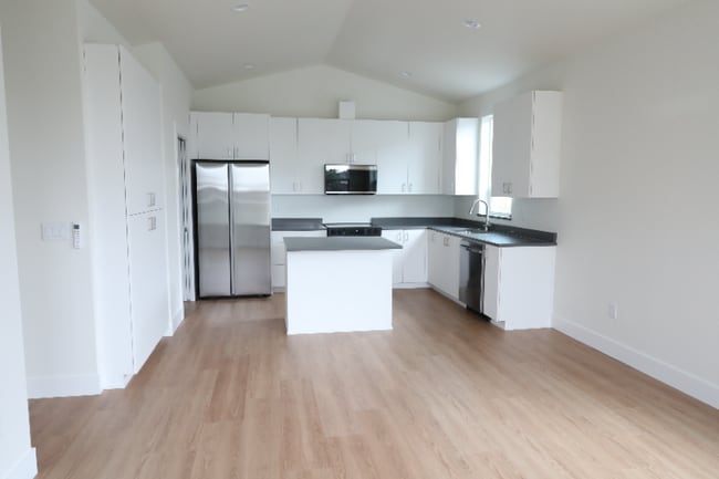 12917 SE Ridgecrest Rd in Happy Valley, OR - Building Photo - Building Photo