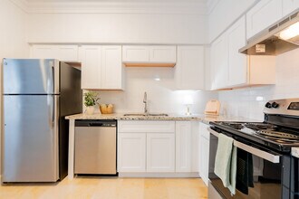 The Palms at Memorial Apartments in Houston, TX - Foto de edificio - Building Photo