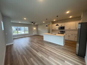 2798 Endive Dr, Unit #1 in Fitchburg, WI - Building Photo - Building Photo