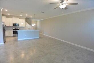 2277 Cerulean Sky Dr in Lutz, FL - Building Photo - Building Photo