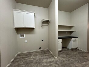2134 10th St in Lubbock, TX - Building Photo - Building Photo
